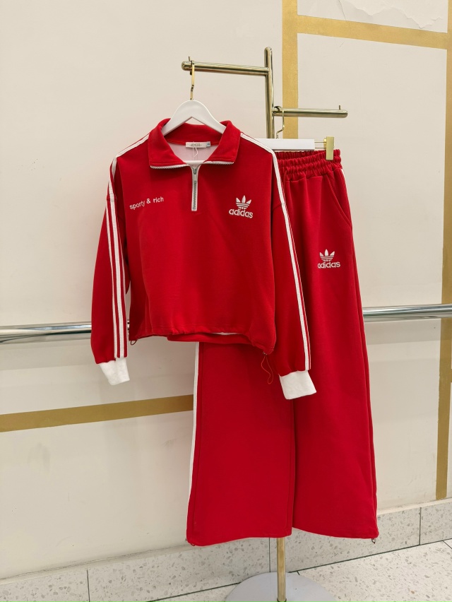 Спортивный костюм 23118563