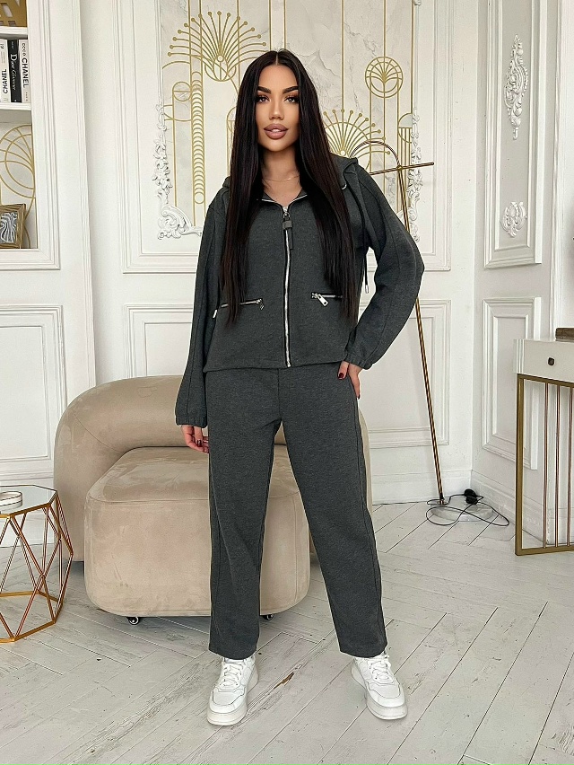 Спортивный костюм 23118852