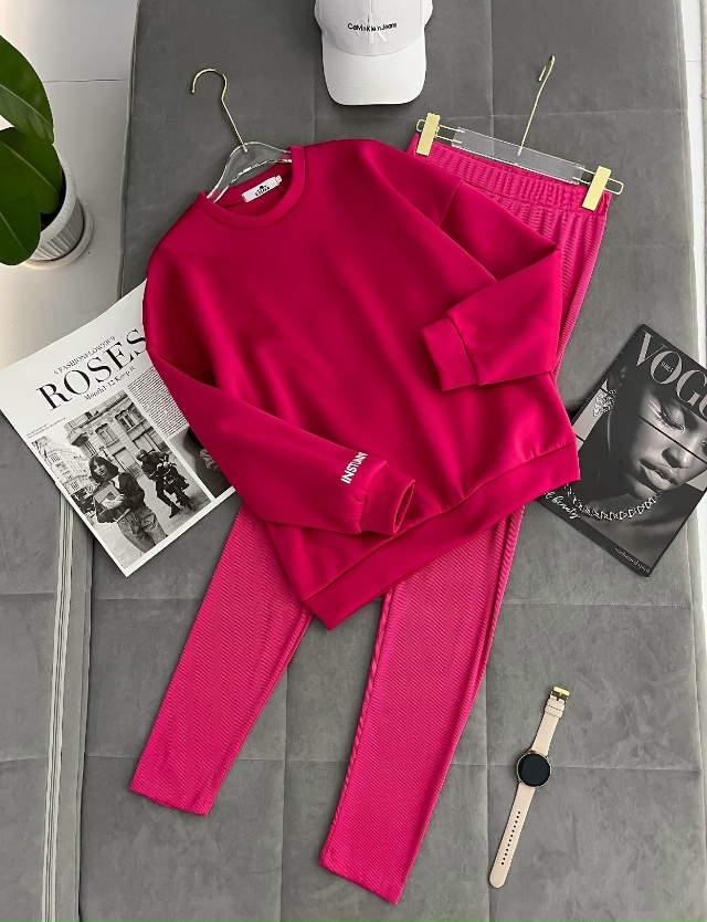 Костюм 23118257