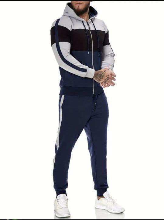 Спортивный костюм 23119542