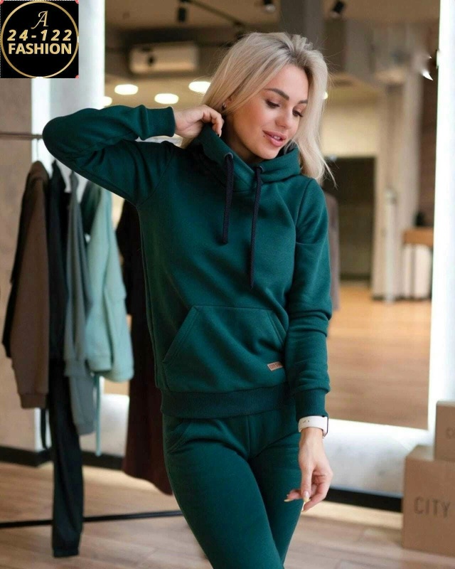 Спортивный костюм 23120555