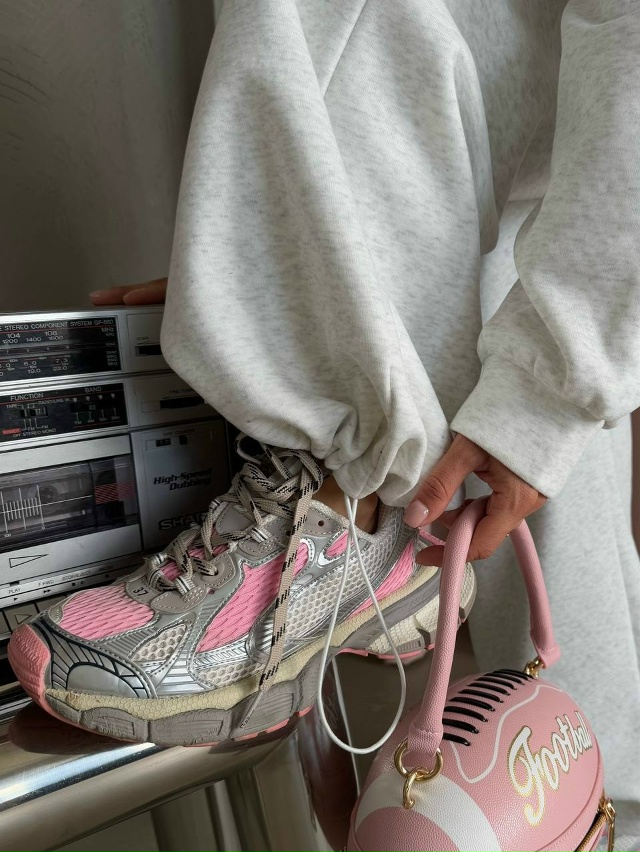 Спортивный костюм 23120958