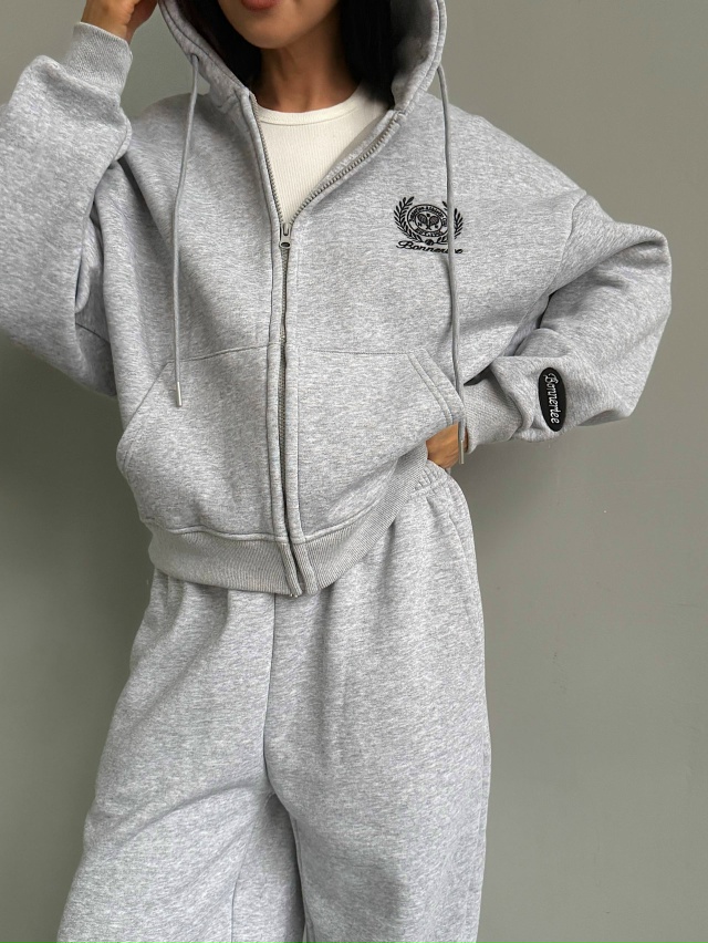 Костюм 23121531