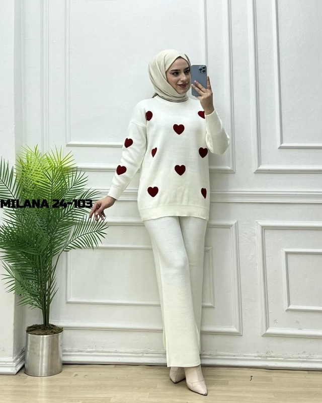 Костюм 23126359