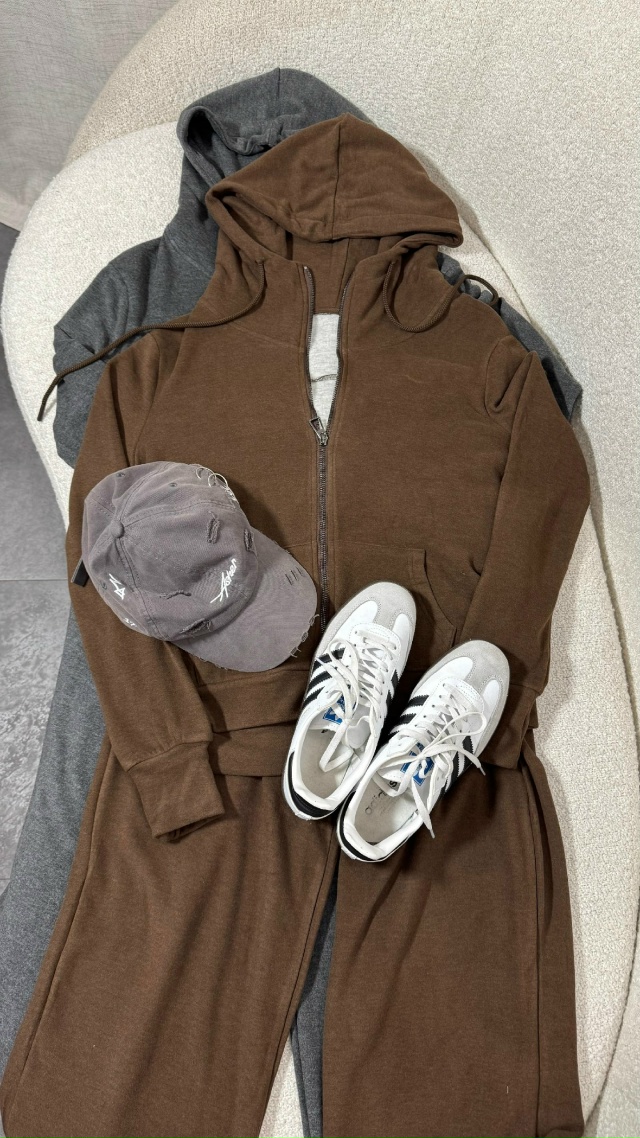 Костюм 23126193