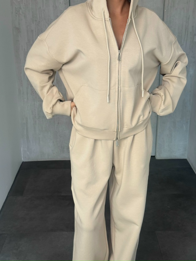 Спортивный костюм 23128268