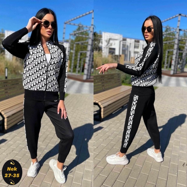 Спортивный костюм 23130509