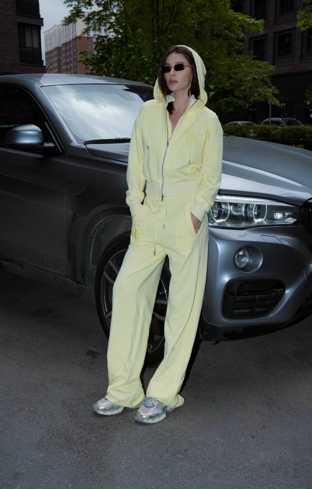 Спортивный костюм 23130518