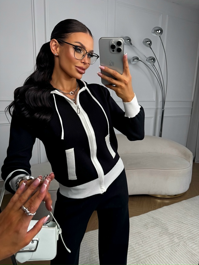 Спортивный костюм 23130334