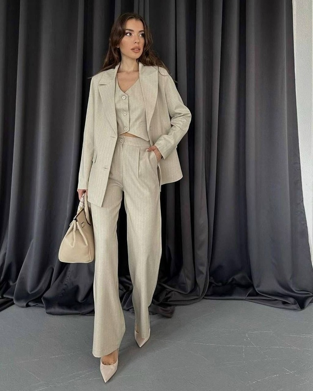 Костюм 23131527