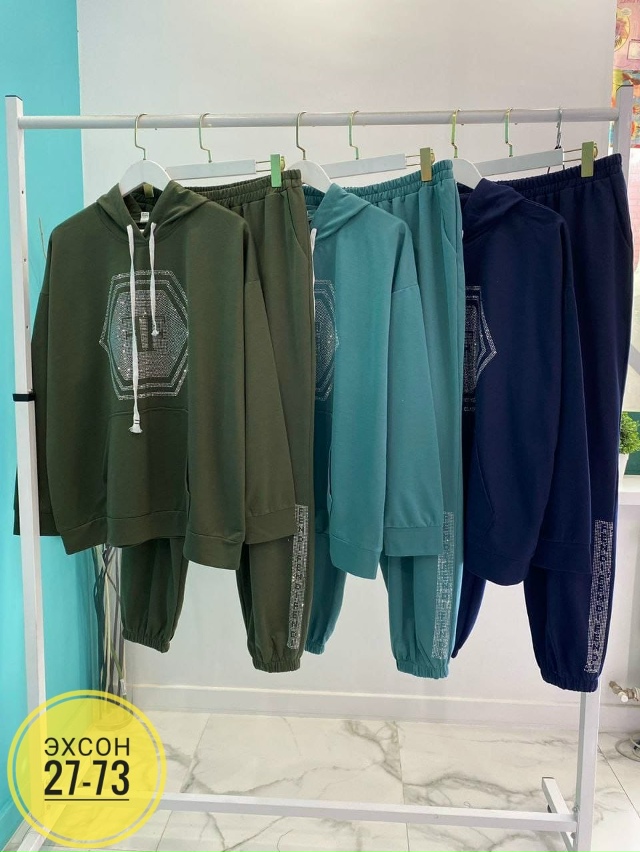 Спортивный костюм 23131622