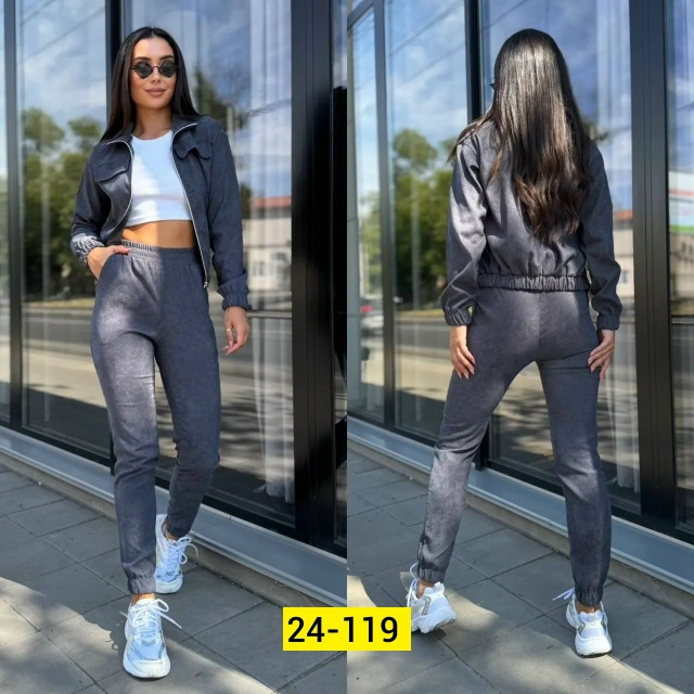 Спортивный костюм 23131952