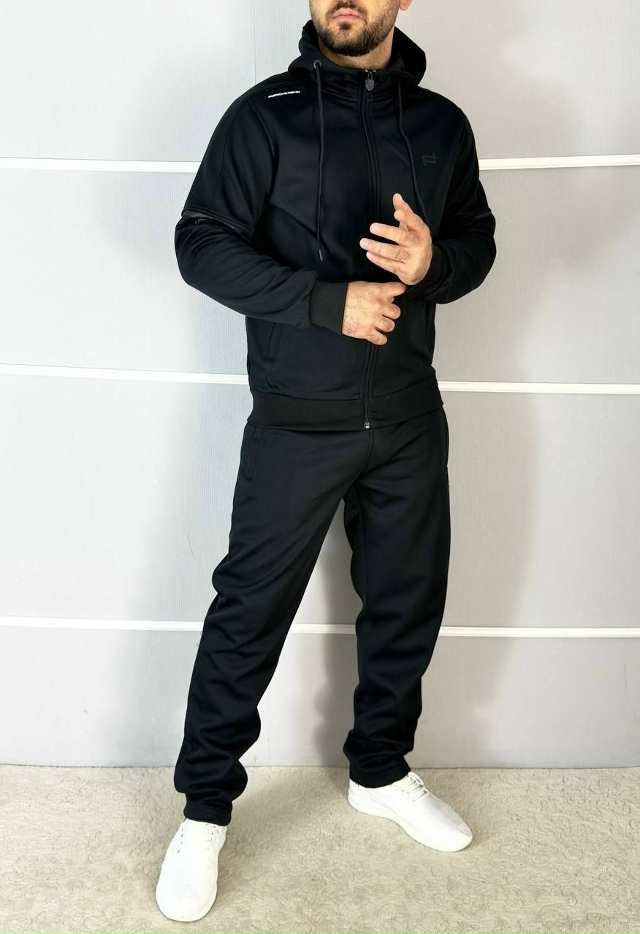 Спортивный костюм 23135877