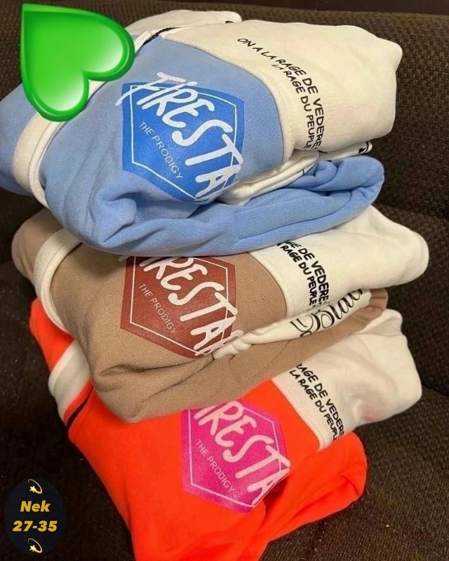 Спортивный костюм 23136293