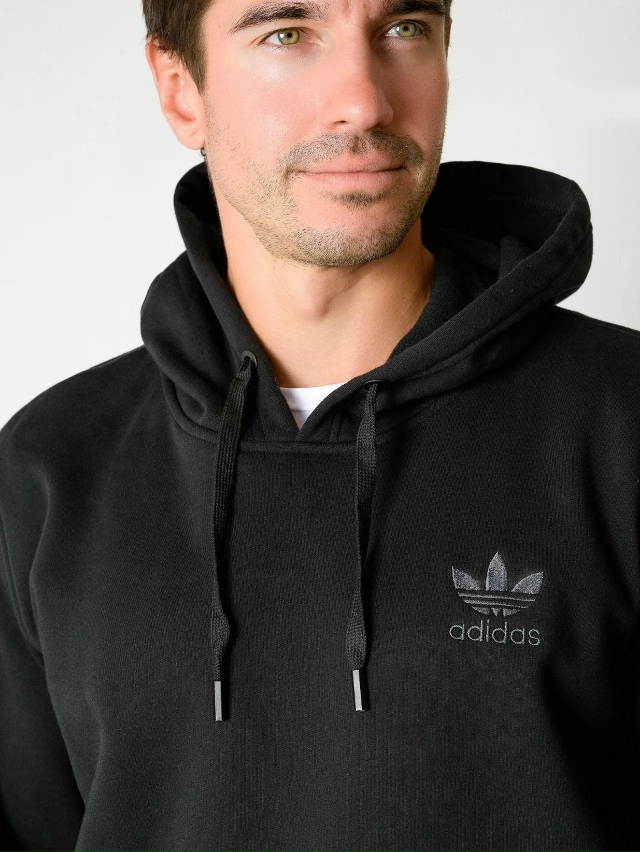 Спортивный костюм 23136904