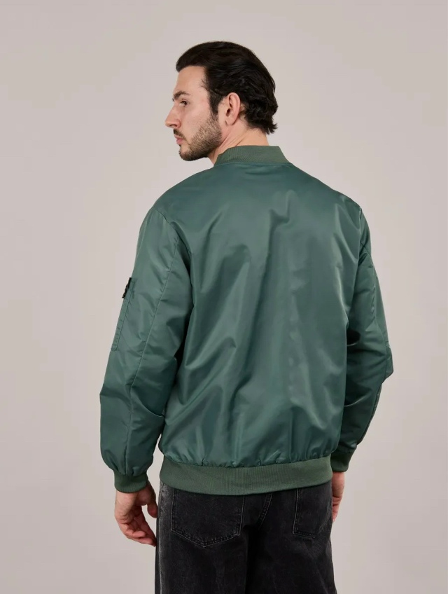 Ветровка 23138327