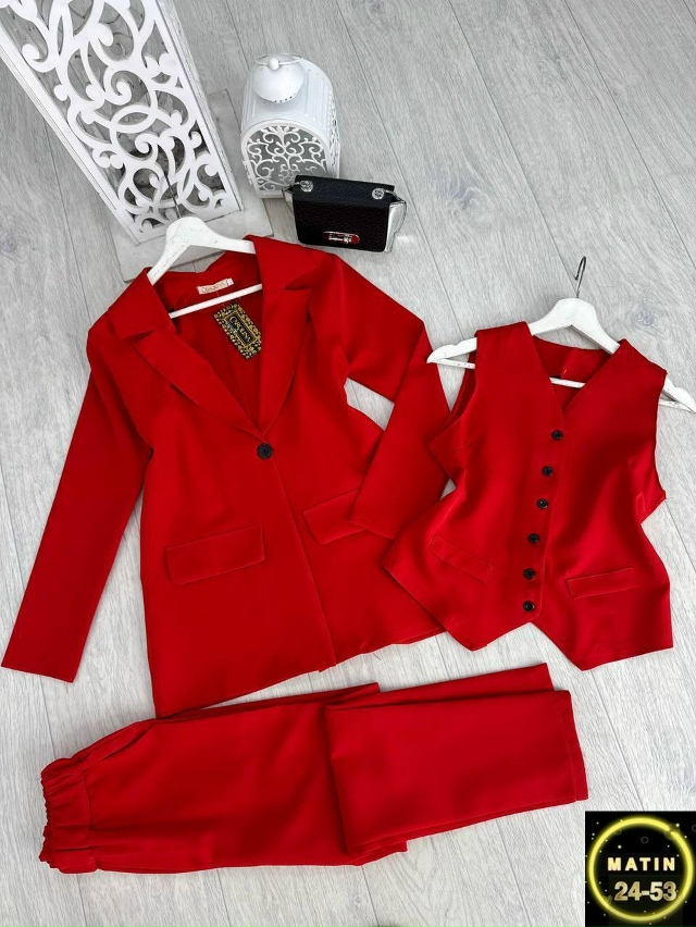 Костюм 23137812