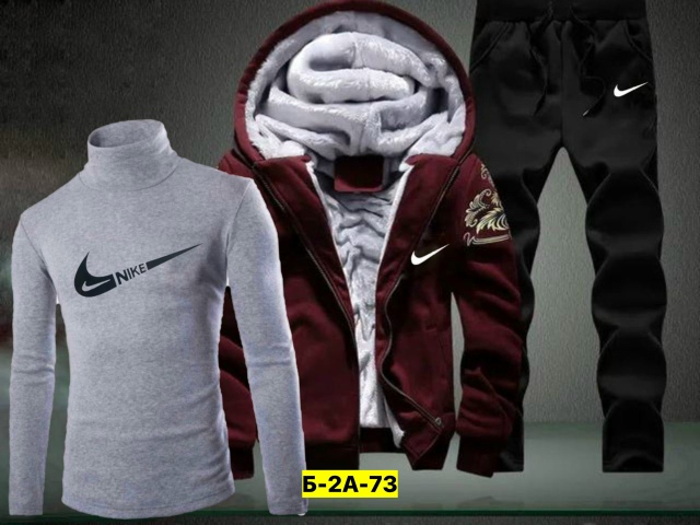 Спортивный костюм 23137941