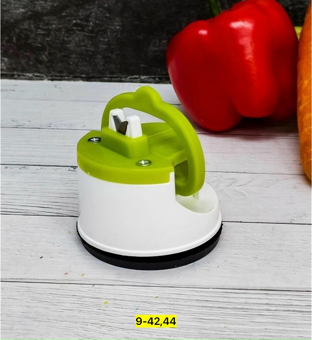 Спортивный костюм 23138336