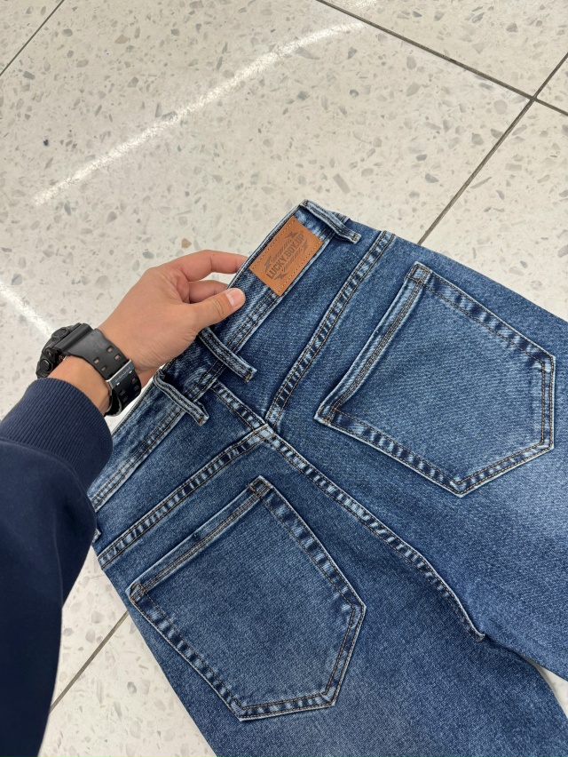 Джинсы 23138396