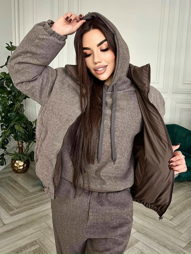 Спортивный костюм 23139430