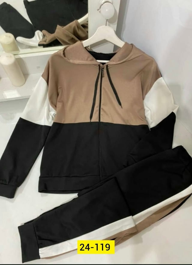 Спортивный костюм 23141348