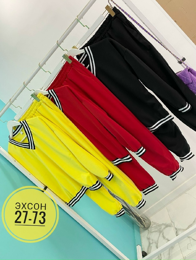 Спортивный костюм 23141936