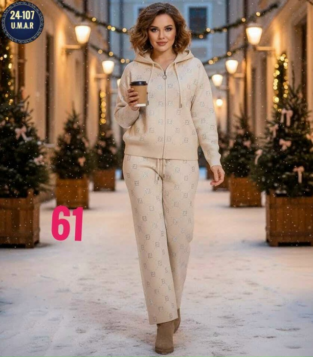 Спортивный костюм 23143514