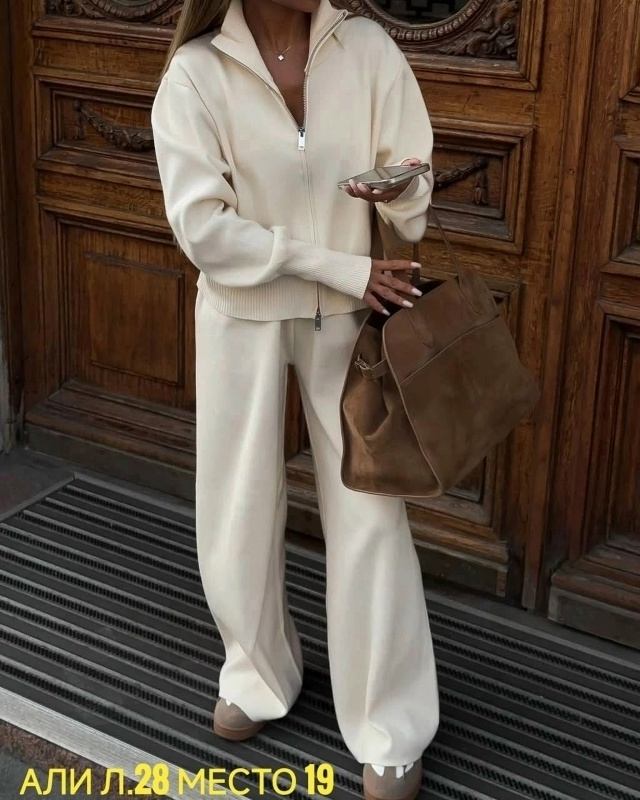 Костюм 23144216