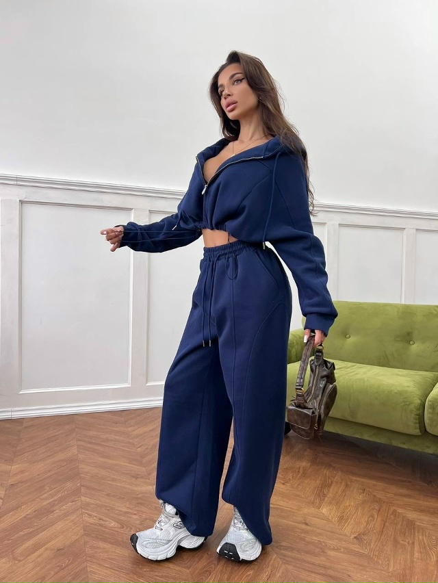 Костюм 23144275