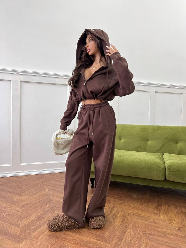 Костюм 23144275