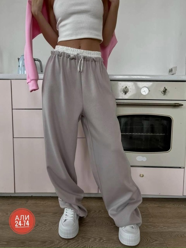 Спортивный костюм 23144413