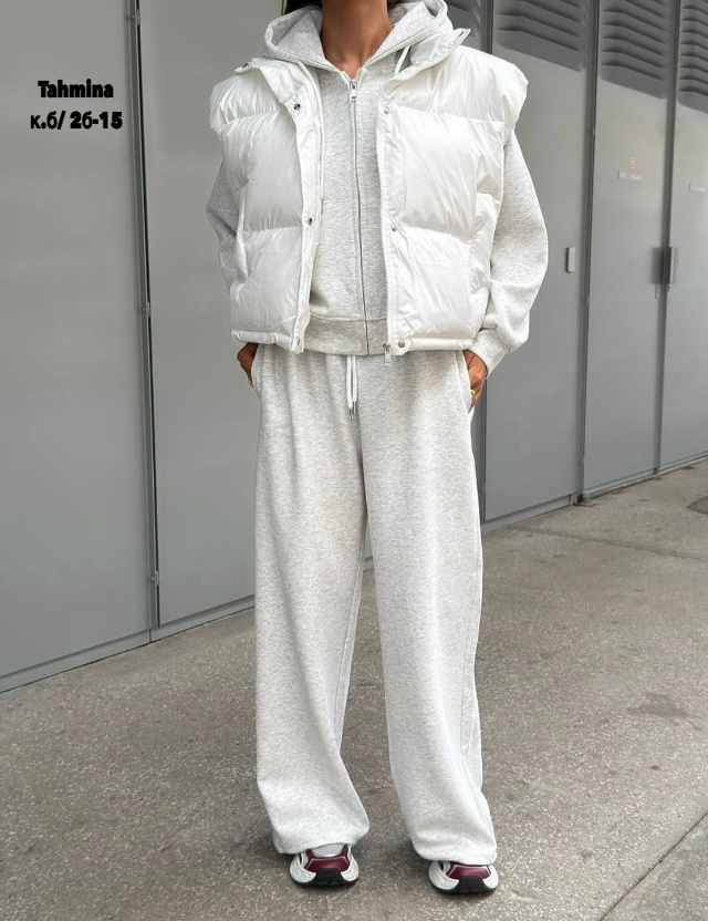 Спортивный костюм 23149910