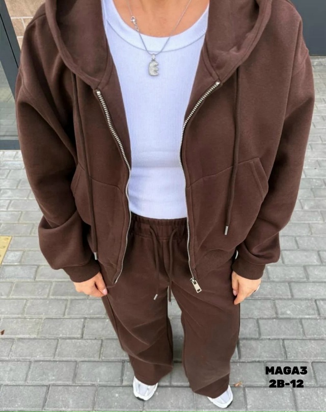 Спортивный костюм 23151704