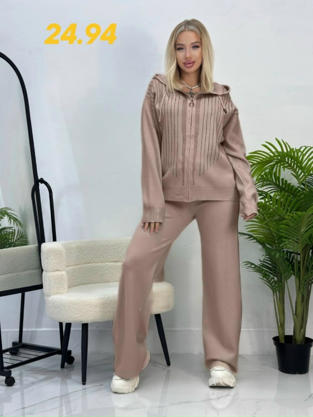 Спортивный костюм 23153201