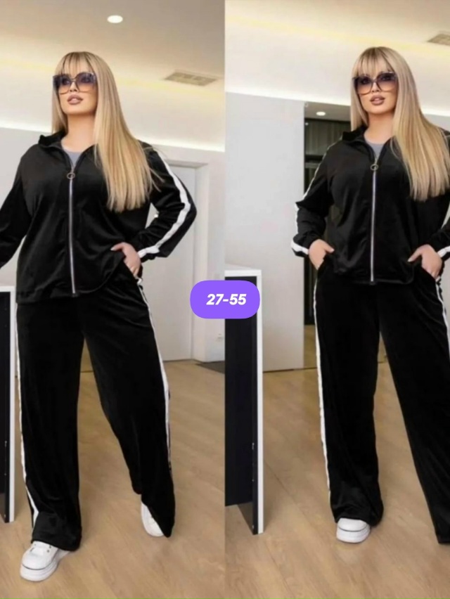 Спортивный костюм 23152667