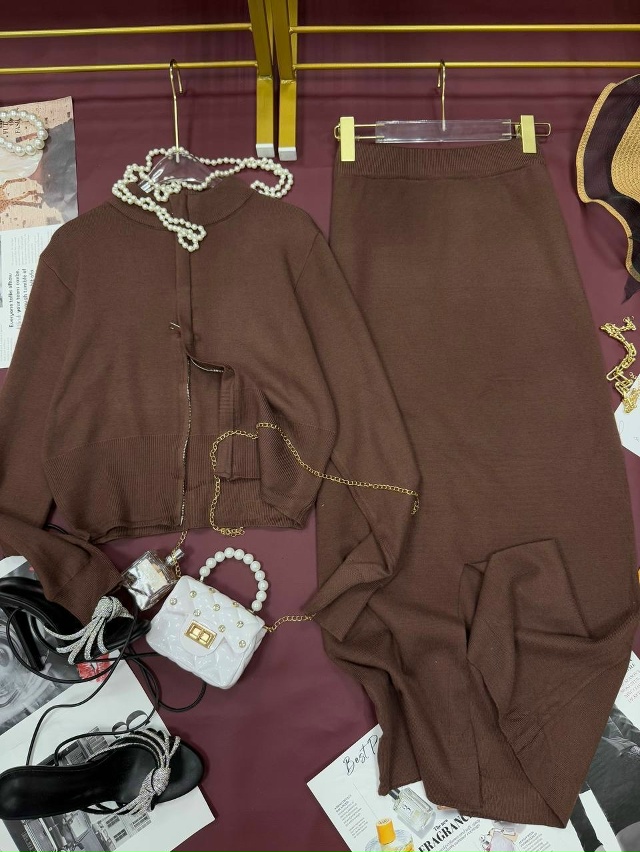 Костюм 23154252