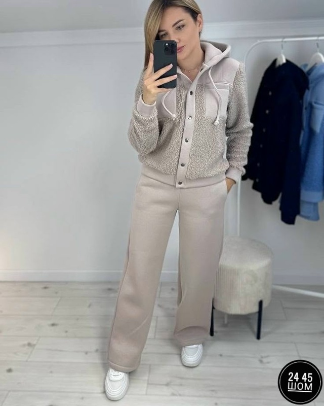 Костюм 23155324