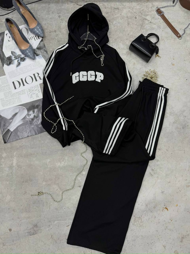 Спортивный костюм 23156184