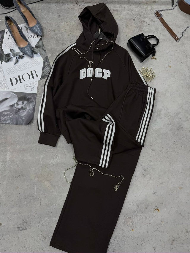 Спортивный костюм 23156184