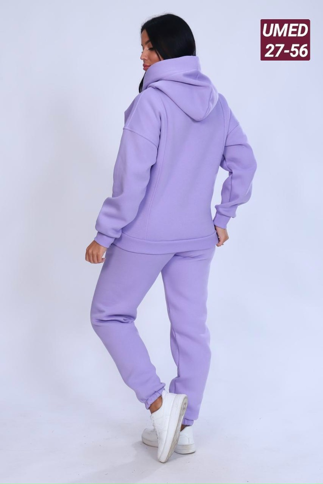 Спортивный костюм 23157829