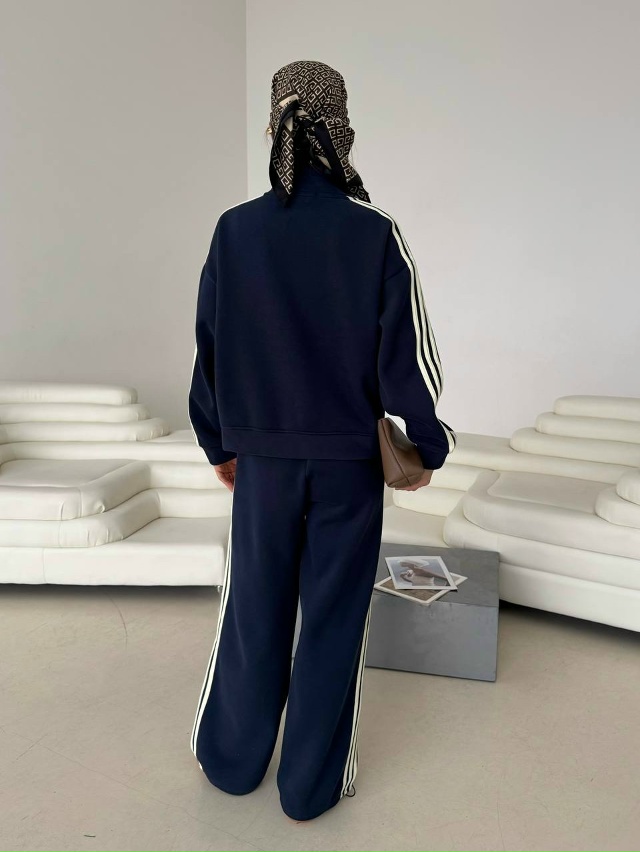 Спортивный костюм 23158288