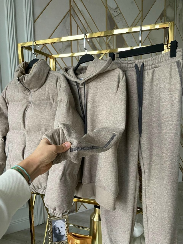 Спортивный костюм 23158817