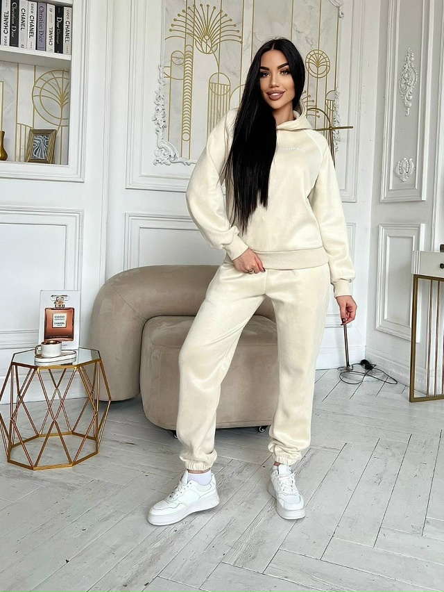 Спортивный костюм 23158820