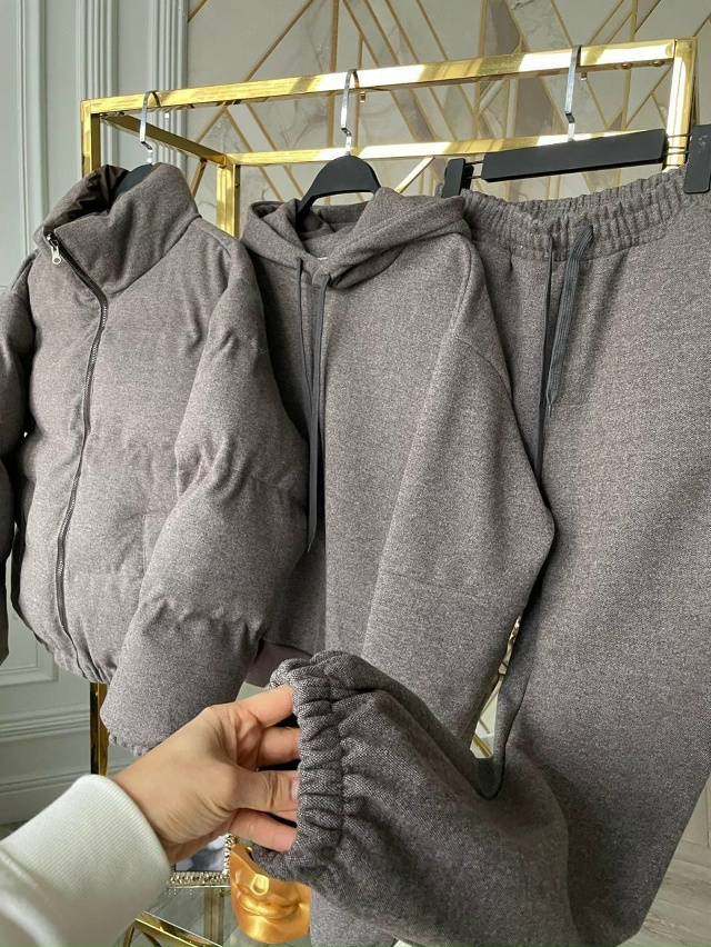 Спортивный костюм 23158819