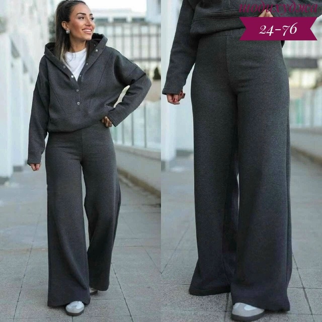 Спортивный костюм 23159980