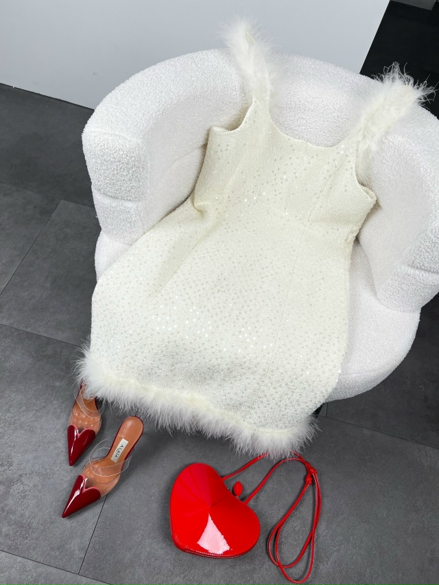 Платье 23160472