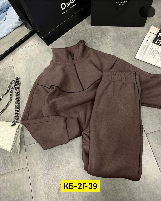 Спортивный костюм 23162128