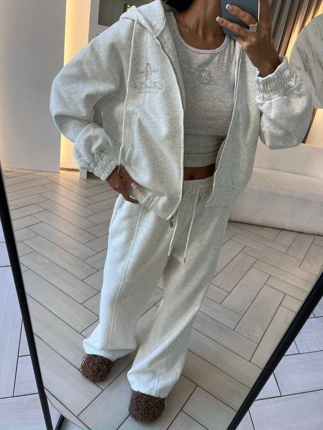 Спортивный костюм 23161322