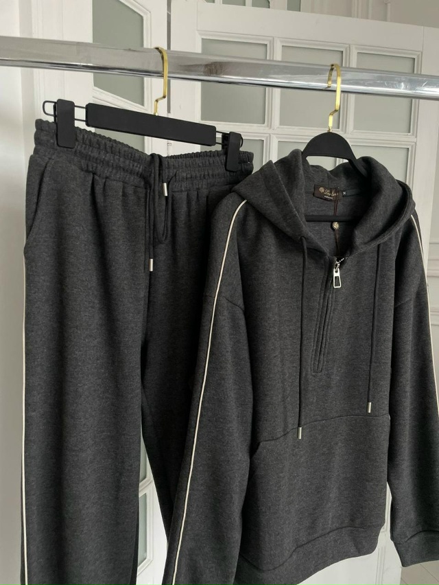 Спортивный костюм 23160997